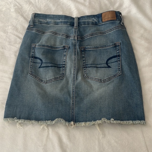 American Eagle Jean Skirt - Picture 4 of 4
